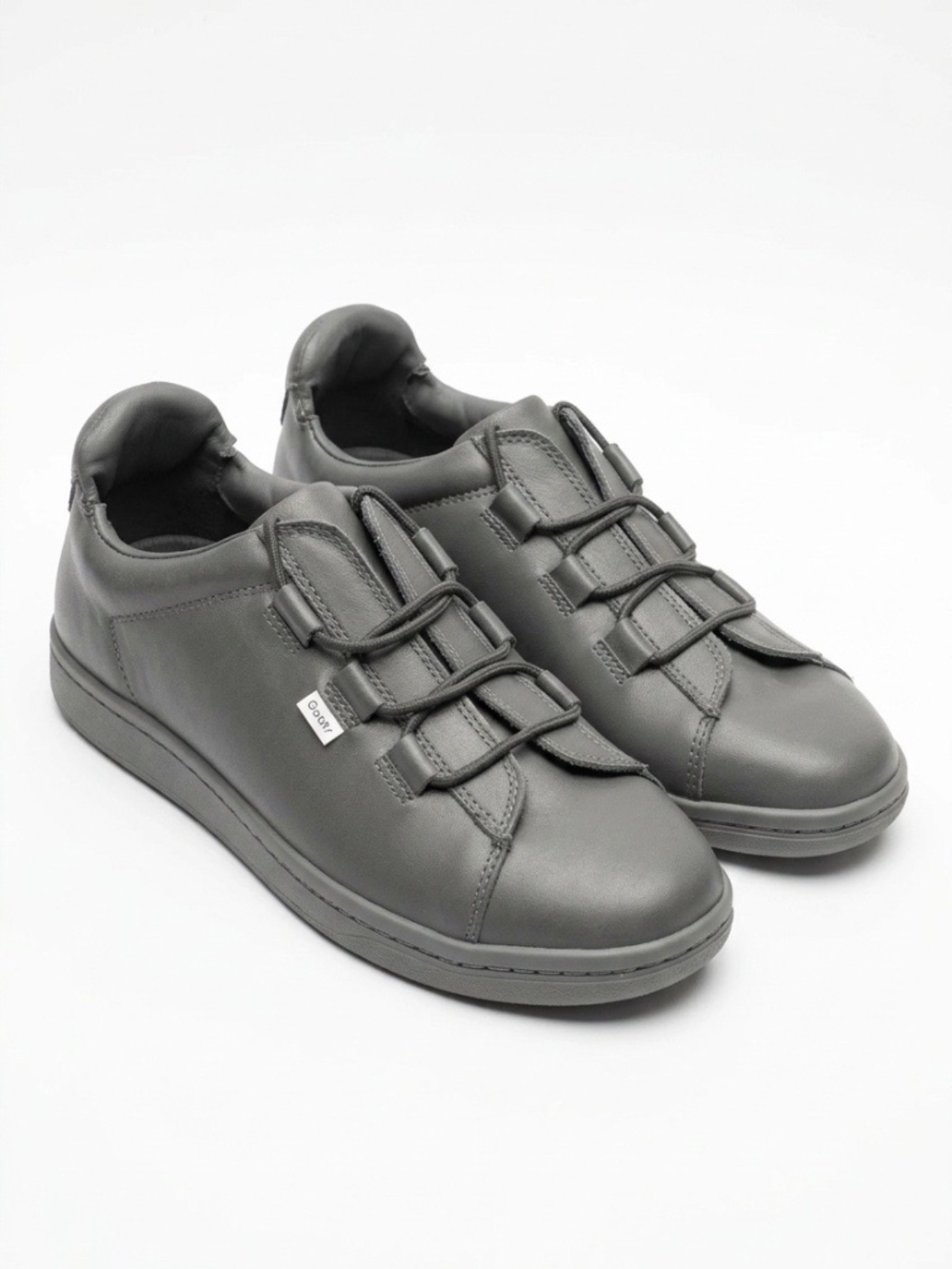 Goats Low Top Womens Sneakers Lace Up Black Leather - size 6.5